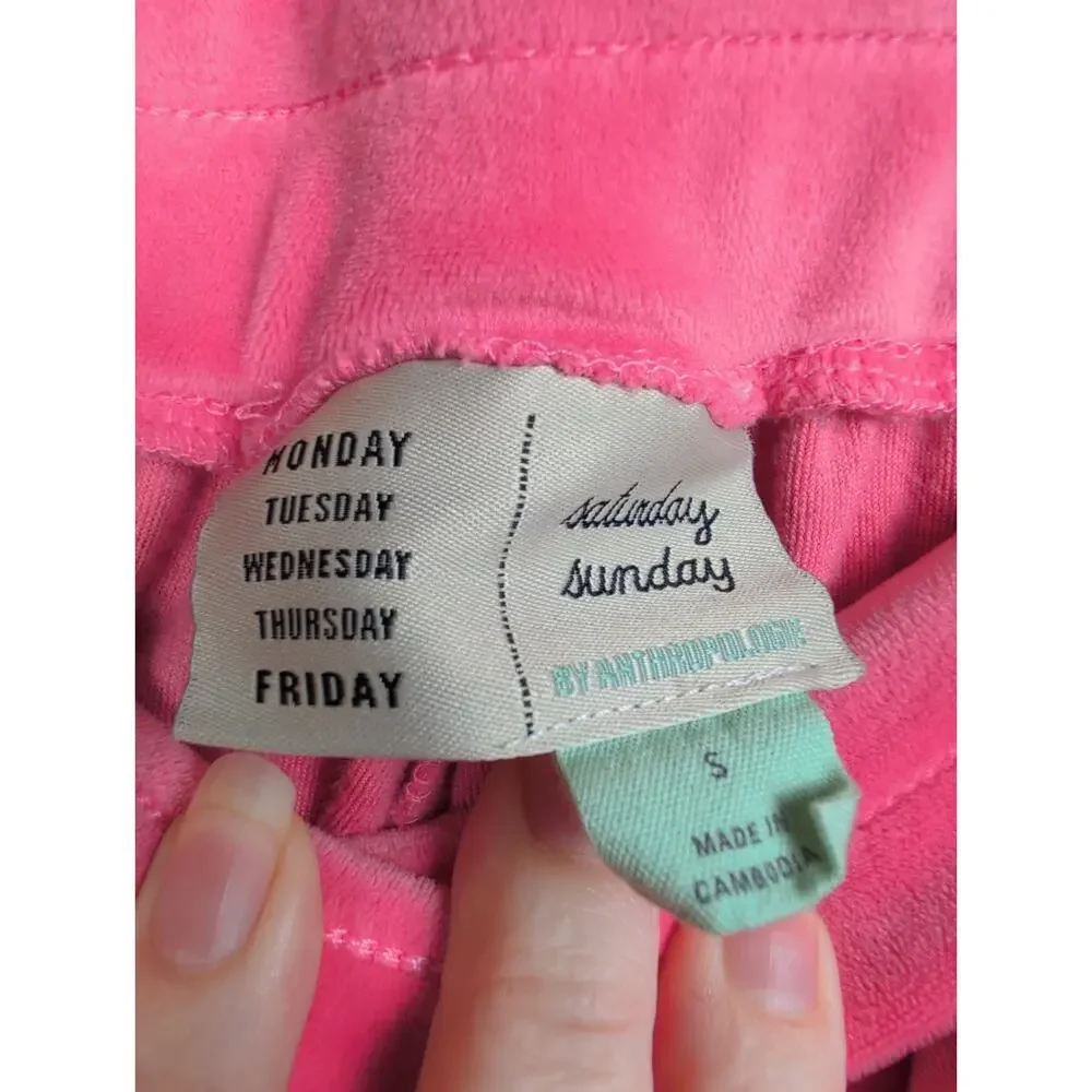 Saturday Sunday size medium